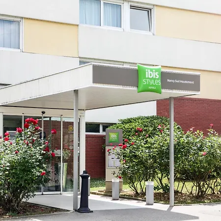 ホテル Ibis Styles Nancy Sud 3*