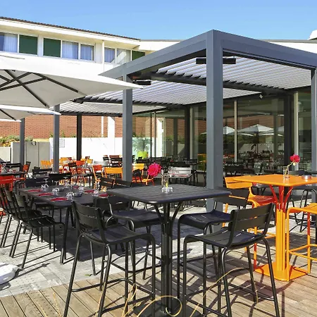 Ibis Styles Nancy Sud ホテル
