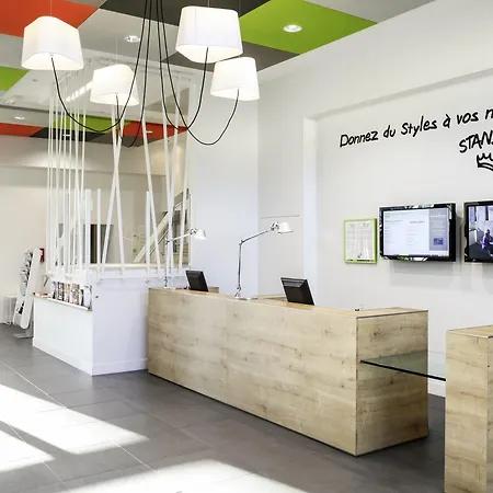 Ibis Styles Nancy Sud ホテル