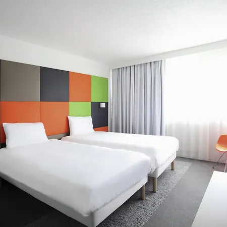 ホテル Ibis Styles Nancy Sud 3*