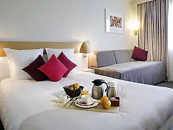 Ibis Styles Nancy Sud ホテル